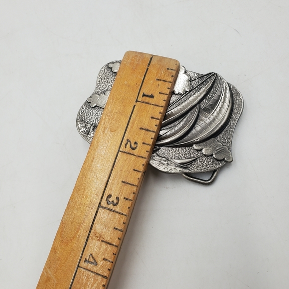 Vintage 1979 The Great American belt buckle Company Serial no. 569 Sail Boats - Picture 9 of 9
